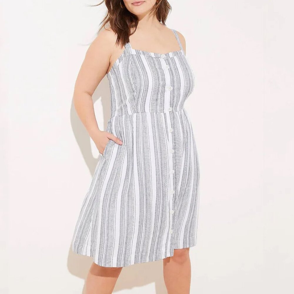 LOFT Button-Down Pocket-Flare Dress in Blue Stripes (size 00P)